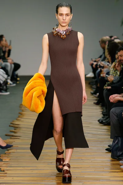 Look 31